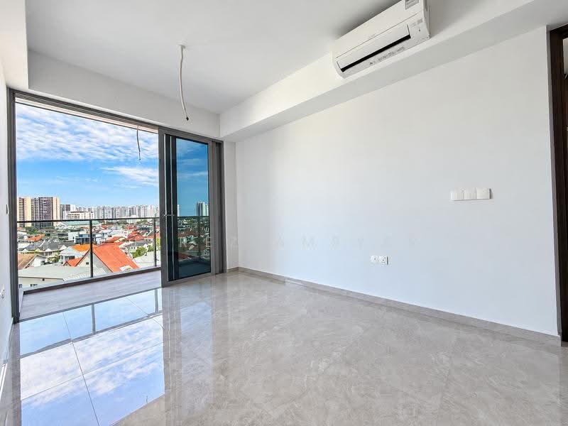 Grand Dunman, 18 Dunman Road, East Coast / Marine Parade, 2 Bedrooms, 667 sqft, Condominium For Rent, by Jerez Amsyar, 500263822 - Balcony - PropertyGuru.com.sg