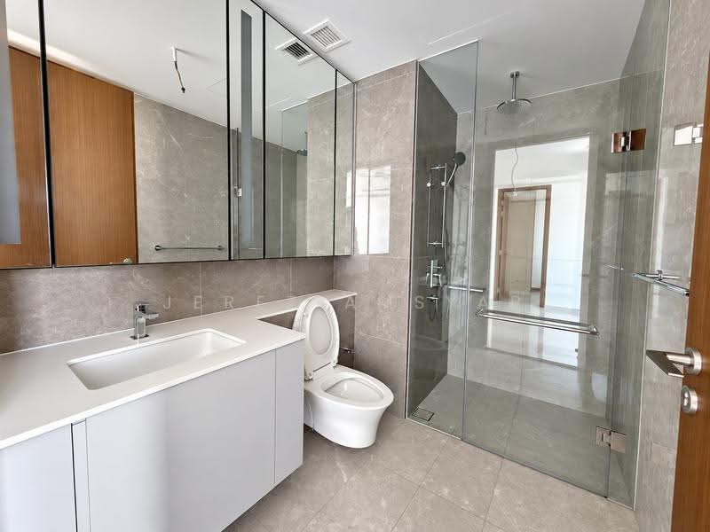 Grand Dunman, 18 Dunman Road, East Coast / Marine Parade, 2 Bedrooms, 667 sqft, Condominium For Rent, by Jerez Amsyar, 500263822 - Bathroom - PropertyGuru.com.sg