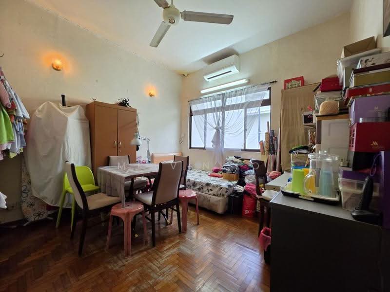 Jalan Pernama | Jalan Bena | Upper Changi Road North, Jalan Pernama | Jalan Bena | Upper Changi Road North, Changi Airport / Changi Village, 4 Bedrooms, 2,800 sqft, Semi-Detached House For Sale, by Melvin Lo, 500263828 - Living Room - PropertyGuru.com.sg