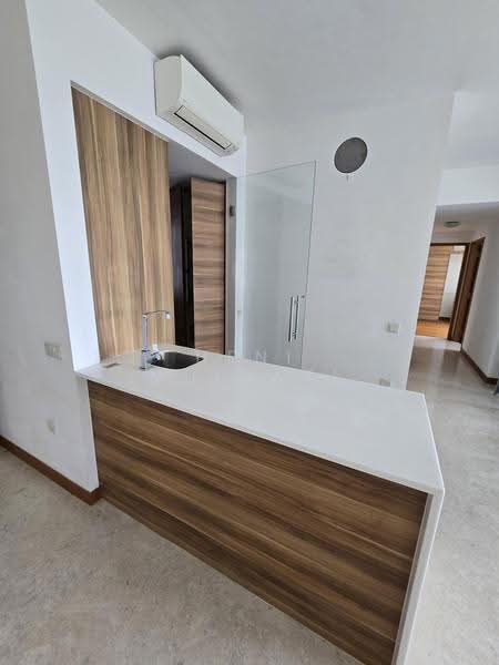 Waterfront Key, 780 Bedok Reservoir Road, Bedok / Upper East Coast, 3 Bedrooms, 1,227 sqft, Condominium For Sale, by Heni Muljati, 500263829 - Kitchen - PropertyGuru.com.sg