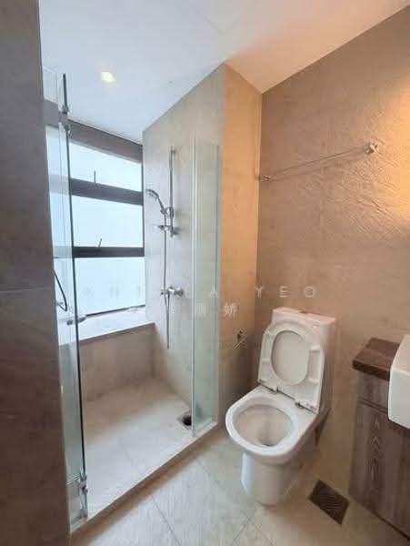 Eleven @ Holland, 11 Holland Link, Tanglin / Holland / Bukit Timah, 5 Bedrooms, 3,735 sqft, Cluster House For Sale, by Anthea Yeo 杨丽娇, 500263832 - Bathroom - PropertyGuru.com.sg