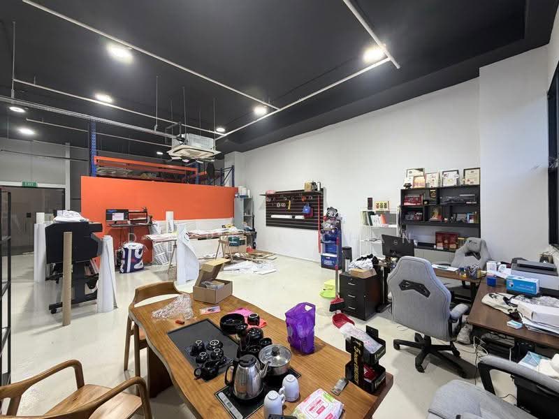 Midview Building, 50 Bukit Batok Street 23, Dairy Farm / Bukit Panjang / Choa Chu Kang, 1,248 sqft, Light Industrial (B1) For Sale, by Darrell Chan, 500263834 - Interior - CommercialGuru.com.sg