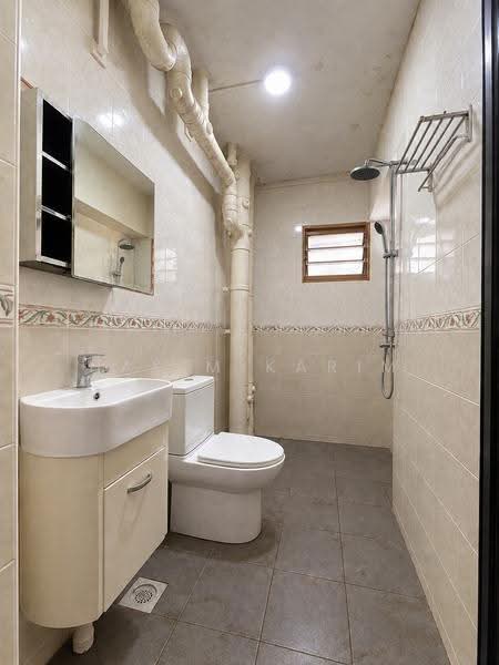 313D Anchorvale Road, 313D Anchorvale Road, Hougang / Punggol / Sengkang, 3 Bedrooms, 1,345 sqft, HDB Flat For Sale, by Hakim Karim, 500263837 - Common Bathroom - PropertyGuru.com.sg