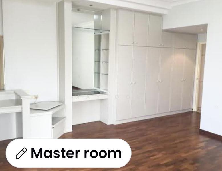 Marine View Mansion, 97 Marine Parade Road, East Coast / Marine Parade, 3 Bedrooms, 2,076 sqft, Apartment For Sale, by May Goh, 500263842 - Master Bedroom - PropertyGuru.com.sg