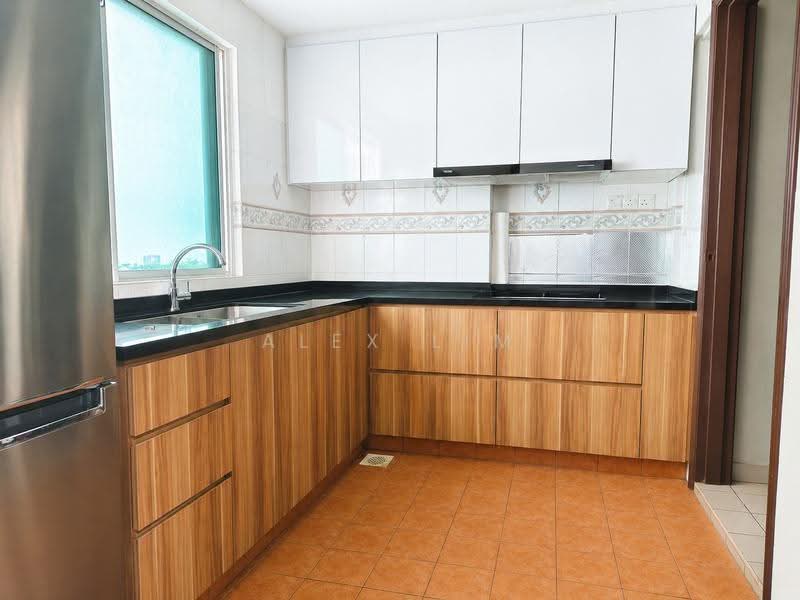 Maysprings, 2 Petir Road, Dairy Farm / Bukit Panjang / Choa Chu Kang, Room Rental, 150 sqft, Apartment For Rent, by Alex Lim, 500263861 - Kitchen - PropertyGuru.com.sg