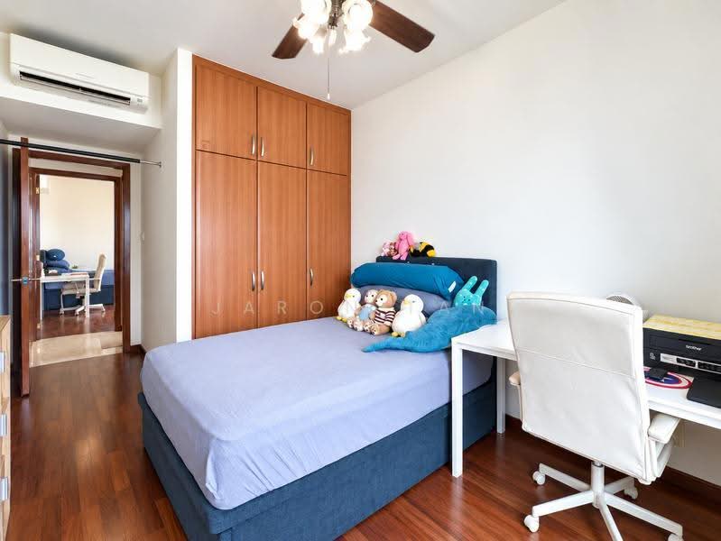 The Rivervale, 1 Rivervale Link, Hougang / Punggol / Sengkang, 3 Bedrooms, 1,302 sqft, Condominium For Sale, by Jaron Tan, 500263874 - Bedroom3 — Well-Sized & Naturally Bright - PropertyGuru.com.sg