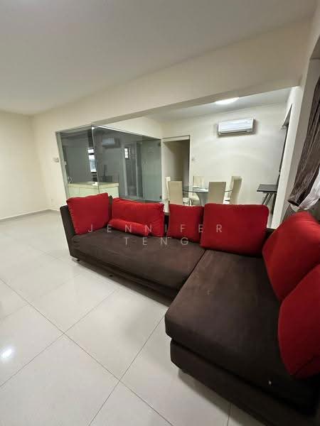 12 Cantonment Close, 12 Cantonment Close, Chinatown / Tanjong Pagar, 3 Bedrooms, 1,184 sqft, HDB Flat For Sale, by Jennifer Teng, 500263879 - Living Room - PropertyGuru.com.sg
