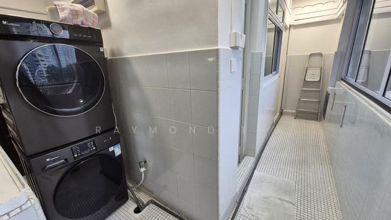 Laguna Park, 5000A Marine Parade Road, East Coast / Marine Parade, Room Rental, 160 sqft, Apartment For Rent, by Raymond Tay, 500263892 - Balcony - PropertyGuru.com.sg