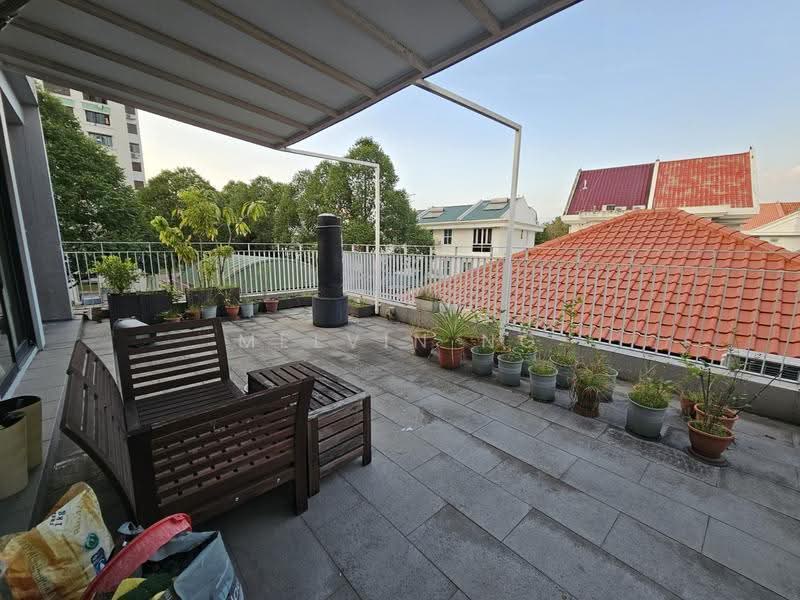 WOW! 4400sqft FREEHOLD Semi-D @ $8.xM only! For Corner Lovers!, Corner House | 4400sqft Land | Cul-De-Sac | 7 Rooms, East Coast / Marine Parade, 8 Bedrooms, 6,155 sqft, Semi-Detached House For Sale, by Melvin Ng, 500263900 - Balcony - PropertyGuru.com.sg
