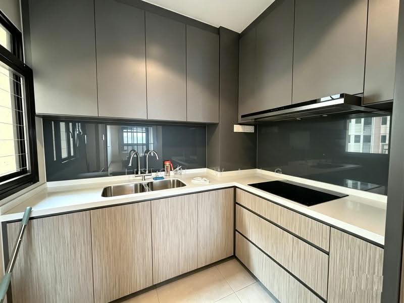 59 Strathmore Avenue, 59 Strathmore Avenue, Alexandra / Commonwealth, 4 Bedrooms, 1,184 sqft, HDB Flat For Rent, by Elson Wang, 500263904 - Kitchen - PropertyGuru.com.sg