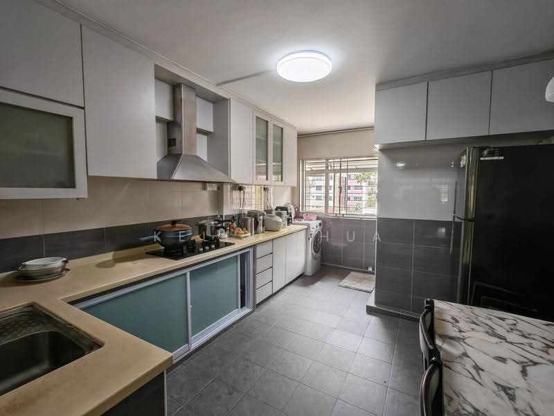 535A Serangoon North Avenue 4, 535A Serangoon North Avenue 4, Hougang / Punggol / Sengkang, 3 Bedrooms, 1,119 sqft, HDB Flat For Sale, by Kelly Chua, 500263927 - Kitchen - PropertyGuru.com.sg