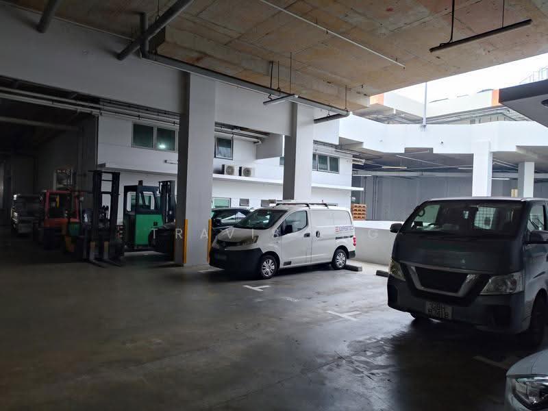 Ispace, 7 Soon Lee Street, Boon Lay / Jurong / Tuas, 3,422 sqft, Factory / Workshop (B2) For Sale, by Travis Ang, 500263930 - Car Park - CommercialGuru.com.sg