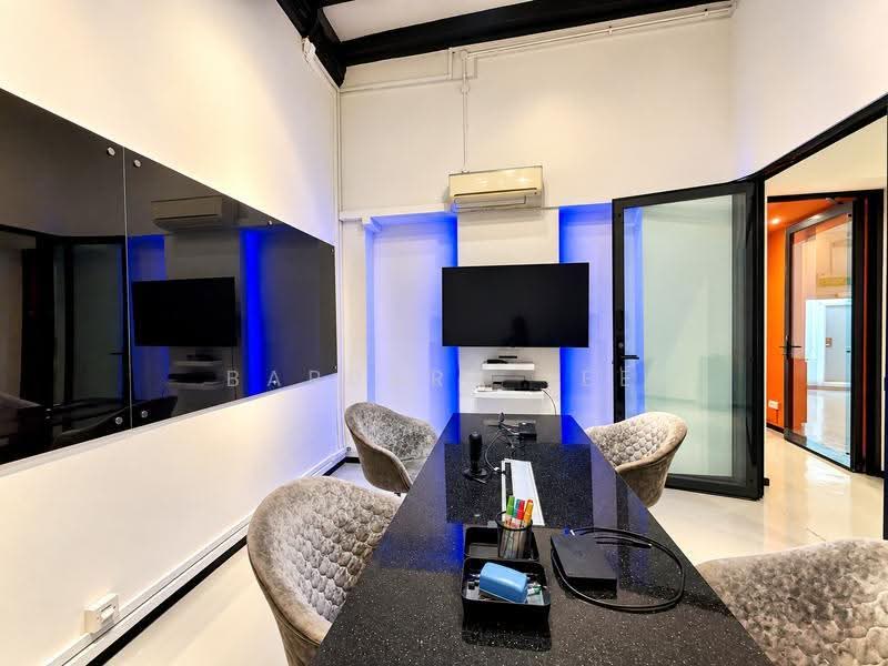 Cantonment Road | Bukit Pasoh | Neil Road | Duxton Road | Teo Hong Road, Chinatown / Tanjong Pagar, 2,750 sqft, Shop / Shophouse For Rent, by Barbara Lee, 500263942 - Interior - CommercialGuru.com.sg