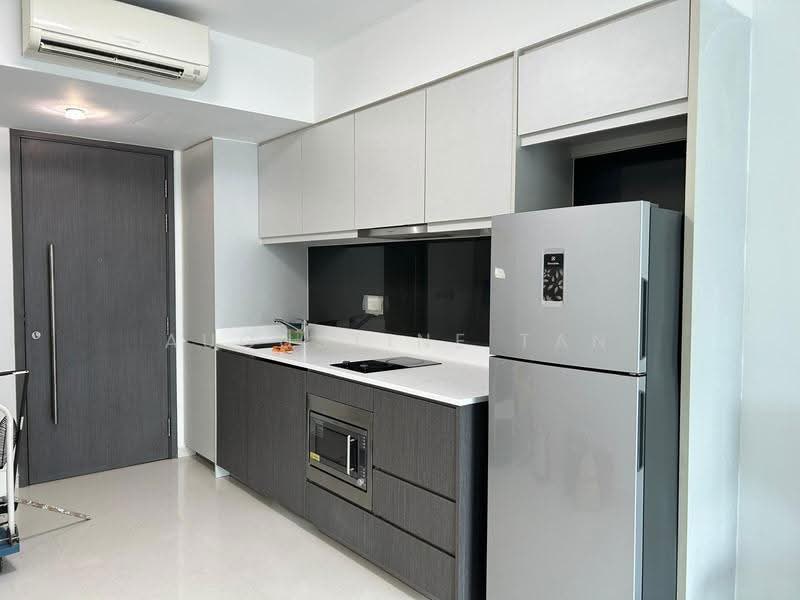 Q Bay Residences, 3 Tampines Street 86, Pasir Ris / Tampines, 1 Bedroom, 527 sqft, Condominium For Rent, by Augustine Tan, 500263944 - Kitchen - PropertyGuru.com.sg