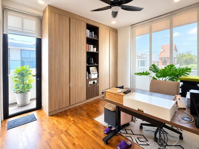 Almost New SemiD. Only 3 yrs old with modern ID done, Carmen Street East Coast Road Siglap, East Coast / Marine Parade, 6 Bedrooms, 7,545 sqft, Semi-Detached House For Sale, by Razak ., 500263953 - Study - PropertyGuru.com.sg