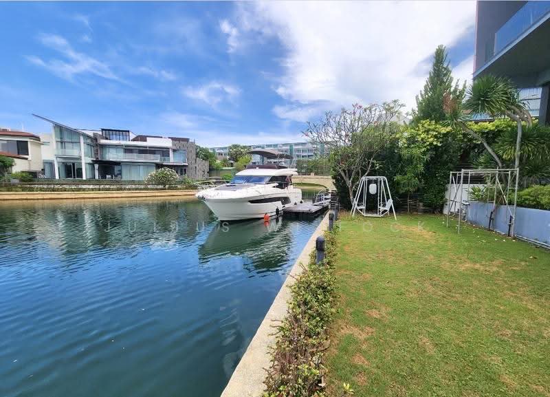 FINEST SENTOSA BUNGALOW & OTHER 40 HOUSES ON HAND, Ocean Drive, Harbourfront / Telok Blangah, 5 Bedrooms, 10,000 sqft, Detached House For Sale, by Julius WL Fock, 500263960 - Exterior - PropertyGuru.com.sg