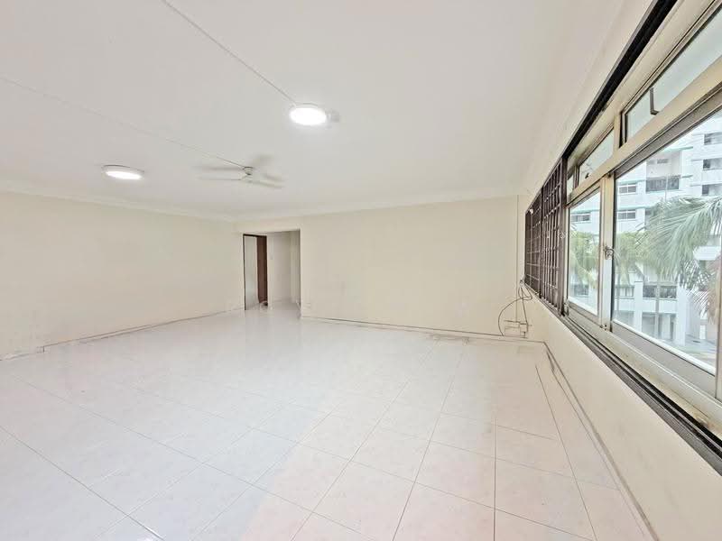 710 Pasir Ris Street 72, 710 Pasir Ris Street 72, Pasir Ris / Tampines, 4 Bedrooms, 1,571 sqft, HDB Flat For Sale, by Roy Chew, 500263961 - Living Room - PropertyGuru.com.sg