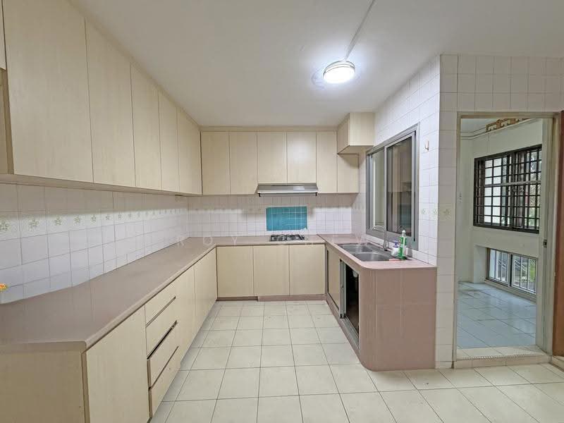 710 Pasir Ris Street 72, 710 Pasir Ris Street 72, Pasir Ris / Tampines, 4 Bedrooms, 1,571 sqft, HDB Flat For Sale, by Roy Chew, 500263961 - Kitchen - PropertyGuru.com.sg