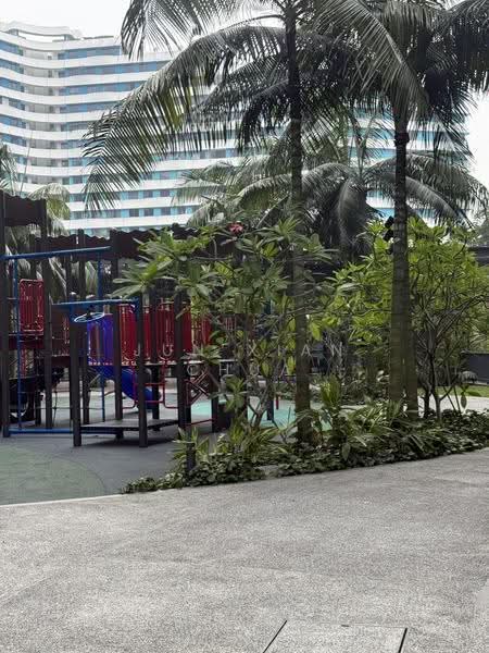 Piermont Grand, 26 Sumang Walk, Hougang / Punggol / Sengkang, 3 Bedrooms, 840 sqft, Executive Condominium For Sale, by Jun Xian Chua, 500263965 - Exterior - PropertyGuru.com.sg