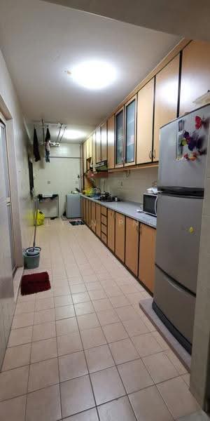 111 Edgefield Plains, 111 Edgefield Plains, Hougang / Punggol / Sengkang, 3 Bedrooms, 1,000 sqft, HDB Flat For Rent, by Lynn Png, 500263970 - Kitchen - PropertyGuru.com.sg