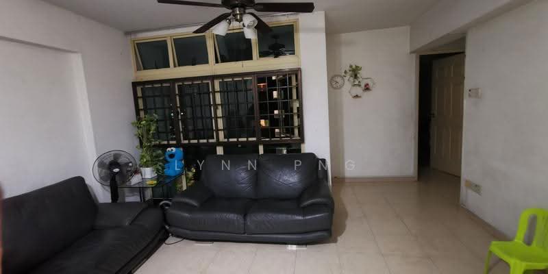 111 Edgefield Plains, 111 Edgefield Plains, Hougang / Punggol / Sengkang, 3 Bedrooms, 1,000 sqft, HDB Flat For Rent, by Lynn Png, 500263970 - Living Room - PropertyGuru.com.sg