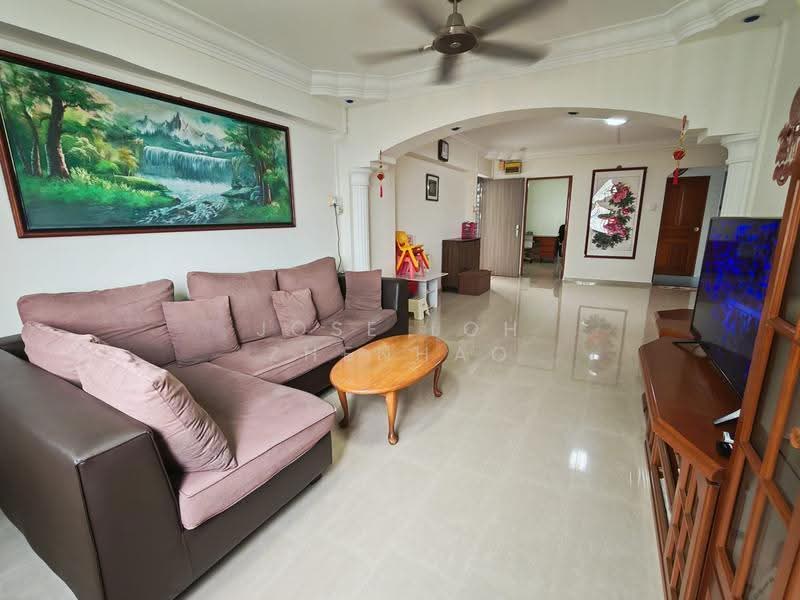 157 Yung Loh Road, 157 Yung Loh Road, Boon Lay / Jurong / Tuas, 3 Bedrooms, 1,367 sqft, HDB Flat For Sale, by Jose Loh Zhenhao, 500263971 - Living Room - PropertyGuru.com.sg