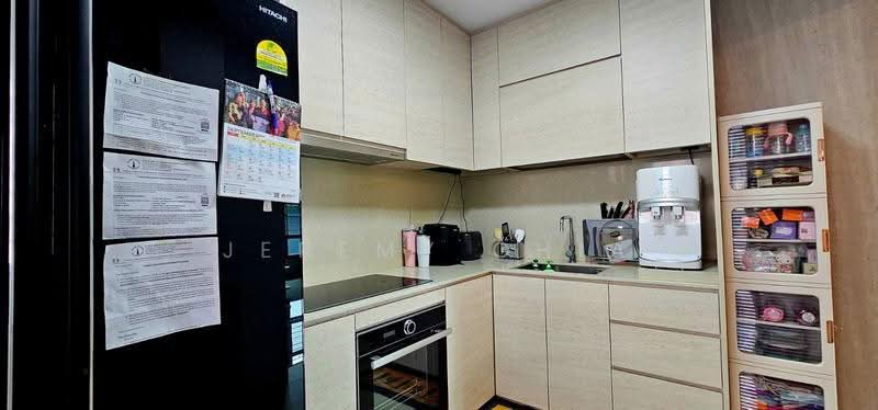 435C Bukit Batok West Avenue 5, 435C Bukit Batok West Avenue 5, Dairy Farm / Bukit Panjang / Choa Chu Kang, 3 Bedrooms, 1,001 sqft, HDB Flat For Sale, by Jeremy Chia, 500263979 - Kitchen - PropertyGuru.com.sg