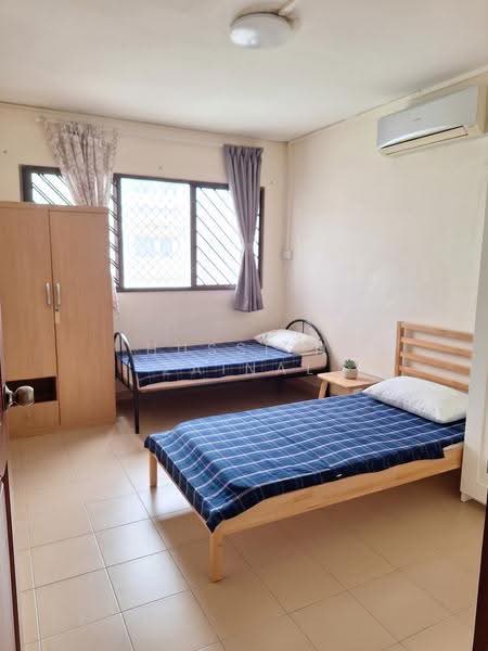 250 Bangkit Road, 250 Bangkit Road, Dairy Farm / Bukit Panjang / Choa Chu Kang, Room Rental, 143 sqft, HDB Flat For Rent, by Hussien Zainal, 500263980 - Bedroom - PropertyGuru.com.sg