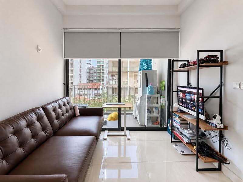 Silverscape, 39 LORONG 32 GEYLANG, Eunos / Geylang / Paya Lebar, 2 Bedrooms, 560 sqft, Apartment For Rent, by Cheryl Dan, 500263988 - Living Room - PropertyGuru.com.sg