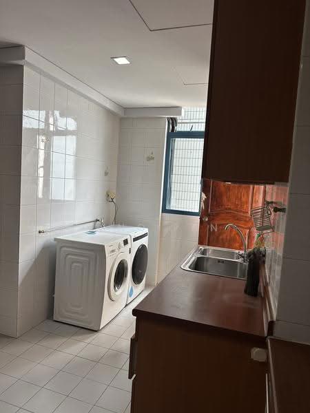 Palm Lodge, 4 Geylang Lor 37, Eunos / Geylang / Paya Lebar, Room Rental, 100 sqft, Condominium For Rent, by Gino Pan, 500263991 - Kitchen - PropertyGuru.com.sg