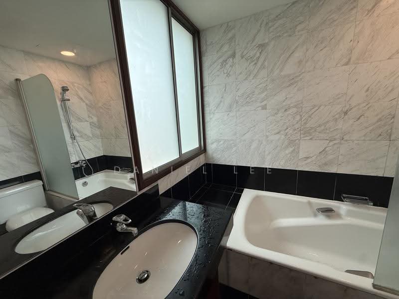 Family Living at Emerald Hill Orchard — 3BR + Helper's Room, Schools & MRT at Your Doorstep, Orchard / River Valley, 3 Bedrooms, 1,200 sqft, Condominium For Rent, by Daniel Lee, 500264002 - PropertyGuru.com.sg