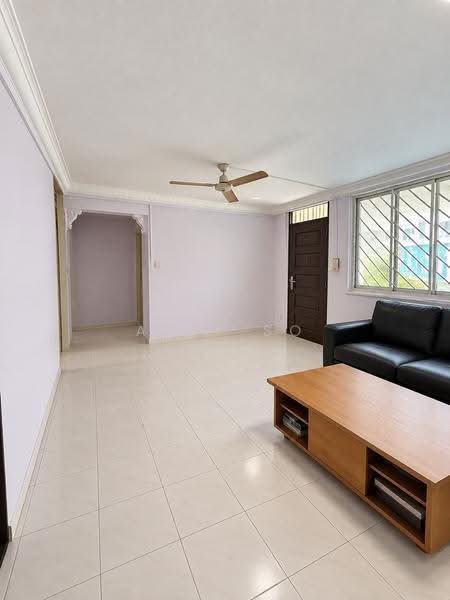 142 Bishan Street 12, 142 Bishan Street 12, Ang Mo Kio / Bishan / Thomson, 3 Bedrooms, 904 sqft, HDB Flat For Sale, by Alex So, 500264003 - Living Room - PropertyGuru.com.sg