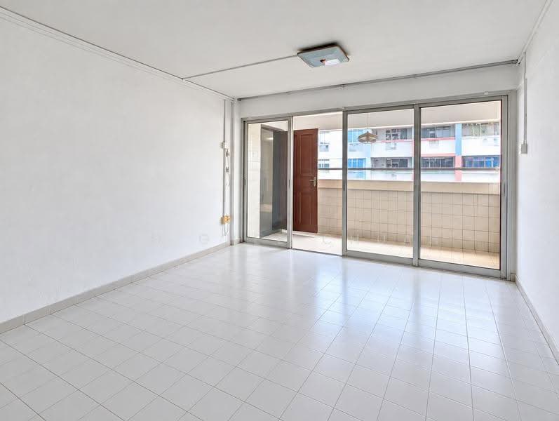 155 Yishun Street 11, 155 Yishun Street 11, Sembawang / Yishun, 3 Bedrooms, 1,302 sqft, HDB Flat For Sale, by Toh Ghee Chuan, 500264007 - Living / Balcony - PropertyGuru.com.sg