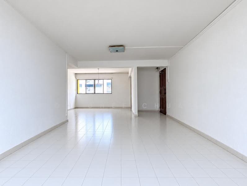 155 Yishun Street 11, 155 Yishun Street 11, Sembawang / Yishun, 3 Bedrooms, 1,302 sqft, HDB Flat For Sale, by Toh Ghee Chuan, 500264007 - Living - PropertyGuru.com.sg