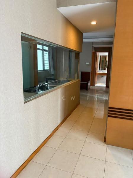 The Lakeshore, 33 Jurong West Street 41, Boon Lay / Jurong / Tuas, 3 Bedrooms, 1,141 sqft, Condominium For Sale, by Rainbow Fan, 500264010 - Kitchen - PropertyGuru.com.sg