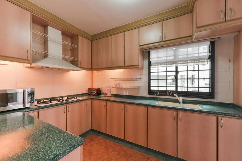 633 Choa Chu Kang North 6, 633 Choa Chu Kang North 6, Dairy Farm / Bukit Panjang / Choa Chu Kang, 3 Bedrooms, 1,367 sqft, HDB Flat For Rent, by Shirlyn Low, 500264012 - Kitchen - PropertyGuru.com.sg
