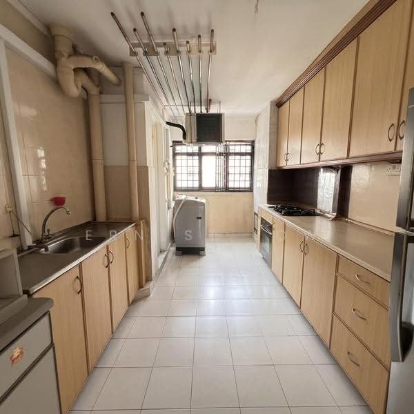 805 King George's Avenue, 805 King George's Avenue, Farrer Park / Serangoon Rd, 1 Bedroom, 473 sqft, HDB Flat For Sale, by Ernest Low, 500264014 - Kitchen - PropertyGuru.com.sg