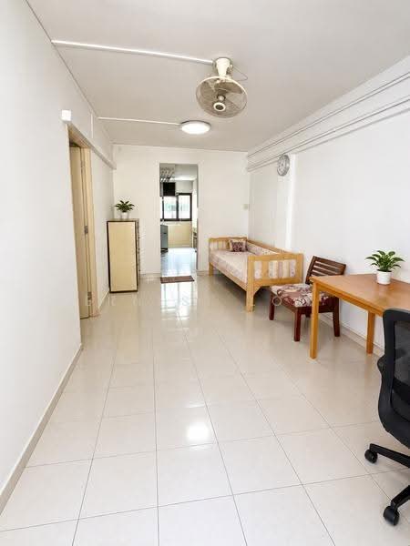 805 King George's Avenue, 805 King George's Avenue, Farrer Park / Serangoon Rd, 1 Bedroom, 473 sqft, HDB Flat For Sale, by Ernest Low, 500264014 - Living Room - PropertyGuru.com.sg