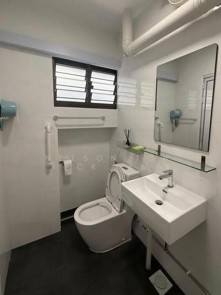 705 Choa Chu Kang Street 53, 705 Choa Chu Kang Street 53, Dairy Farm / Bukit Panjang / Choa Chu Kang, 3 Bedrooms, 1,227 sqft, HDB Flat For Sale, by Nelson Toh Teck Lauw, 500264023 - Bathroom - PropertyGuru.com.sg