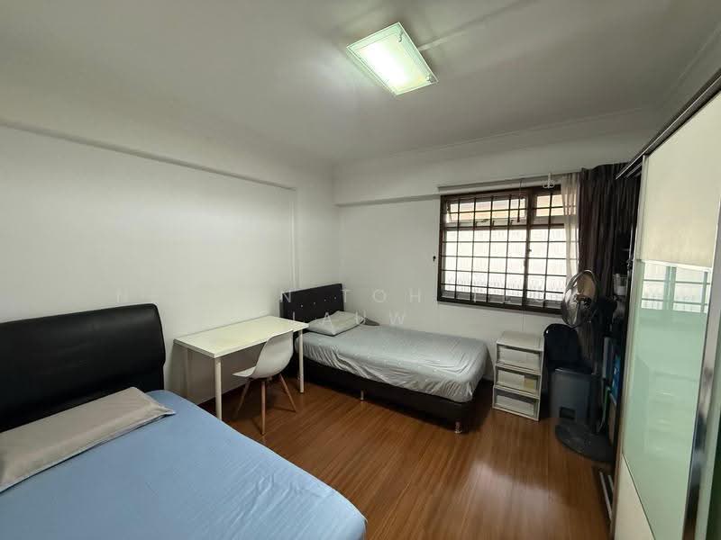 705 Choa Chu Kang Street 53, 705 Choa Chu Kang Street 53, Dairy Farm / Bukit Panjang / Choa Chu Kang, 3 Bedrooms, 1,227 sqft, HDB Flat For Sale, by Nelson Toh Teck Lauw, 500264023 - Bedroom - PropertyGuru.com.sg