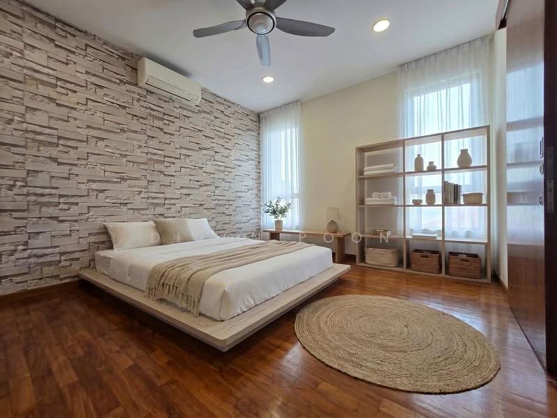 Rare Semi Detached in Paya Lebar, Hougang / Punggol / Sengkang, 6 Bedrooms, 7,770 sqft, Semi-Detached House For Sale, by Dixon Poon, 500264031 - Bedroom - PropertyGuru.com.sg