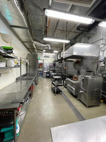 Harper Point, 25 Harper Road, Macpherson / Potong Pasir, 1,991 sqft, Light Industrial (B1) For Rent, by JT Goh, 500264032 - Kitchen - CommercialGuru.com.sg