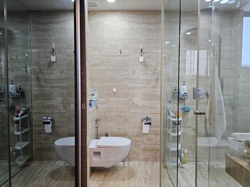 Cyan, 8 Keng Chin Road, Tanglin / Holland / Bukit Timah, 3 Bedrooms, 1,475 sqft, Condominium For Sale, by Gabriel Quak, 500264041 - Bathroom - PropertyGuru.com.sg