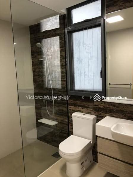 The Luxurie, 11 Compassvale Road, Hougang / Punggol / Sengkang, 2 Bedrooms, 883 sqft, Condominium For Rent, by Kristy Kee, 500264045 - Bathroom - PropertyGuru.com.sg