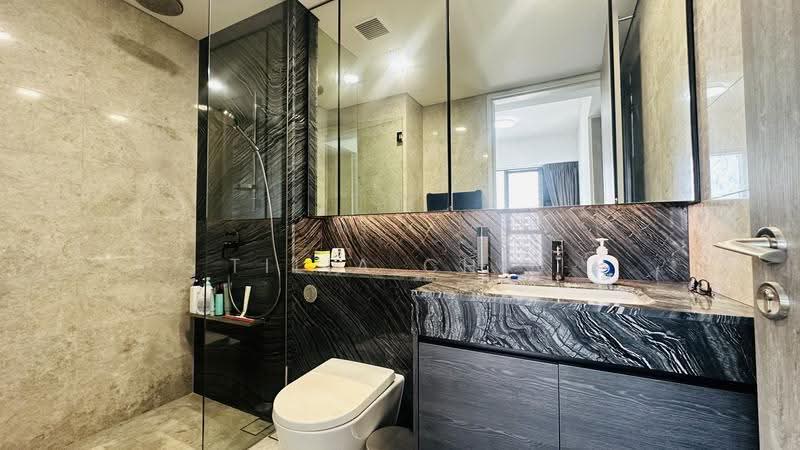 Margaret Ville, 20 Margaret Drive, Alexandra / Commonwealth, 2 Bedrooms, 700 sqft, Apartment For Sale, by Tilia Chin, 500264056 - Bathroom - PropertyGuru.com.sg