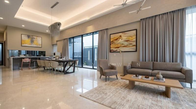 KISMIS. 3.5+B Storey Corner Terrace @ Upper Toh with LIFT, Upper Toh Tuck Terrace, Beauty World MRT, Clementi Park / Upper Bukit Timah, 6 Bedrooms, 5,382 sqft, Corner Terrace For Sale, by Ng Lay Kwan, 500264063 - Living Room - PropertyGuru.com.sg