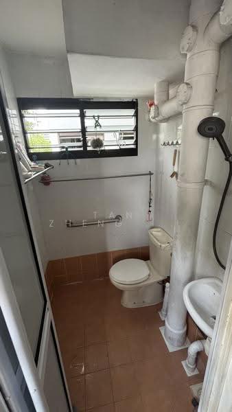 524 Ang Mo Kio Avenue 5, 524 Ang Mo Kio Avenue 5, Ang Mo Kio / Bishan / Thomson, 2 Bedrooms, 721 sqft, HDB Flat For Sale, by Tan Zheng Heng, 500264064 - PropertyGuru.com.sg
