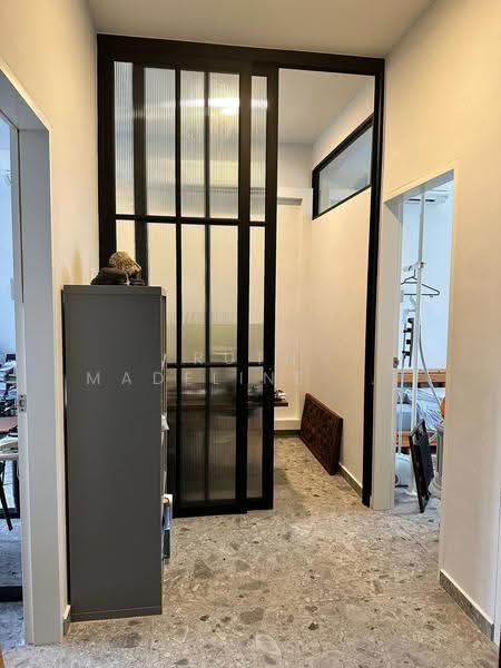 United Mansion, 592-614 East Coast Road, East Coast / Marine Parade, 3 Bedrooms, 1,141 sqft, Apartment For Sale, by Ruth Madeline Lim, 500264069 - PropertyGuru.com.sg