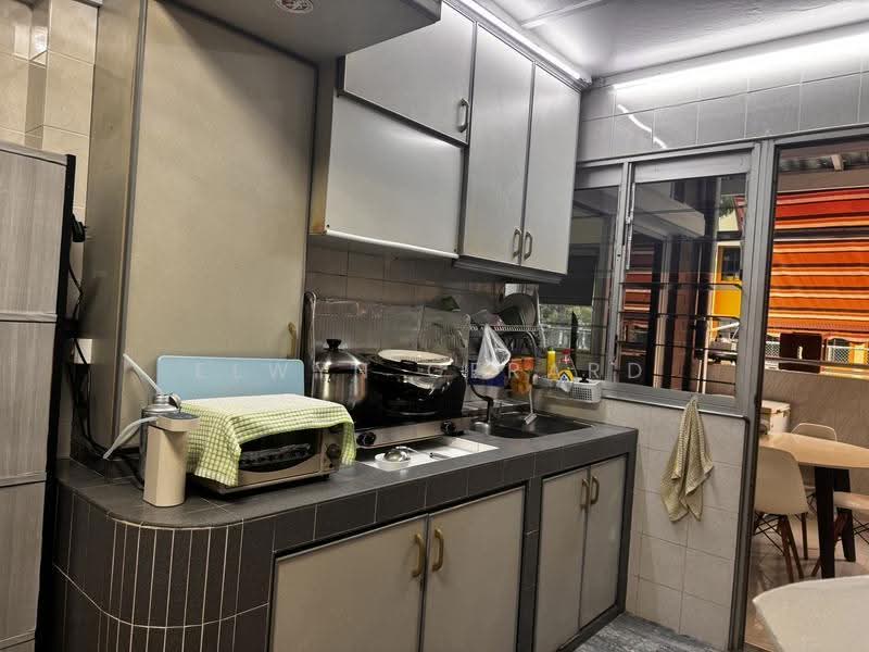 101 Pasir Ris Street 12, 101 Pasir Ris Street 12, Pasir Ris / Tampines, 4 Bedrooms, 1,572 sqft, HDB Flat For Sale, by Elwyn Gerard, 500264073 - Kitchen - PropertyGuru.com.sg
