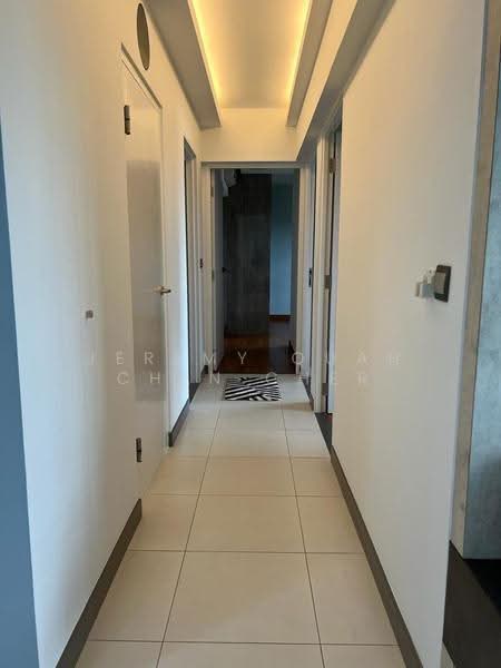 86 Dawson Road, 86 Dawson Road, Alexandra / Commonwealth, 3 Bedrooms, 893 sqft, HDB Flat For Sale, by Jeremy Quah Chen Cher, 500264075 - Corridor - PropertyGuru.com.sg